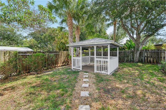 338 Winnachee Dr, House other with 2 bedrooms, 2 bathrooms and null parking in Stuart FL | Image 29
