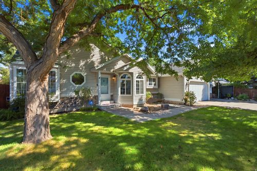 1114 W Mustang Cir, West Jordan, UT, 84088-8426 | Card Image