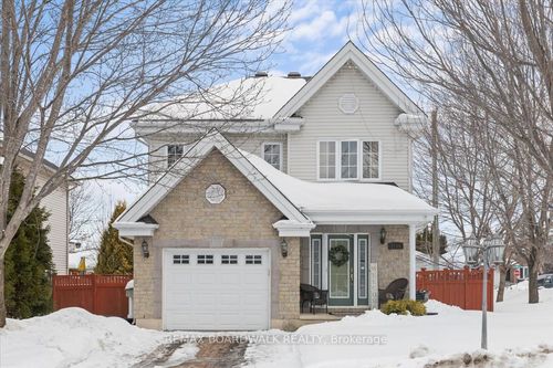 2285 Cecile Cres, Rockland, ON, K4K1S2 | Card Image