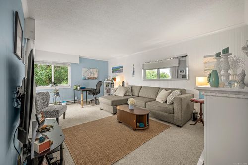 206-615 Alder St, Campbell River, BC, V9W2P3 | Card Image