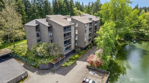 700-6858 139th Ave Ne, Redmond, WA, 98052-9574 | Card Image