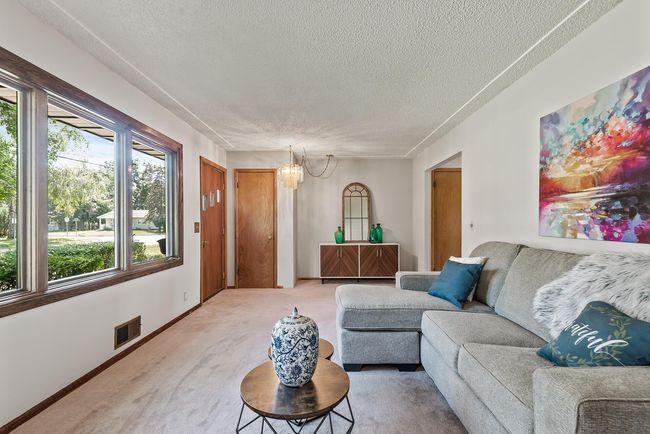 6112 47 Th Ave N, House other with 4 bedrooms, 2 bathrooms and null parking in Crystal MN | Image 6