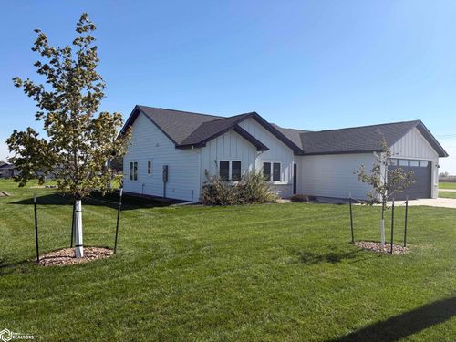 839 S 3rd St, Montezuma, IA, 50171-1007 | Card Image
