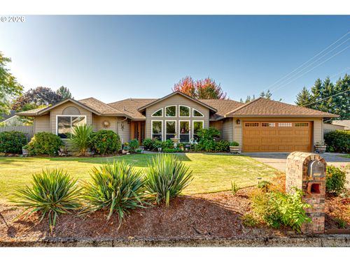2005 Ne 152nd St, Vancouver, WA, 98686-2105 | Card Image