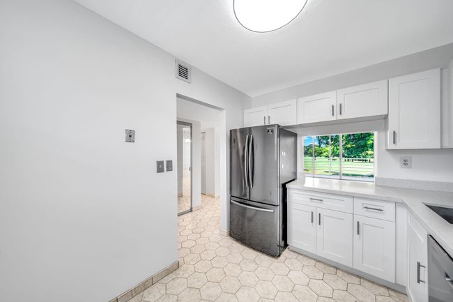 APT-208M - 8320 Sands Point Blvd, Condo with 2 bedrooms, 2 bathrooms and null parking in Tamarac FL | Image 6