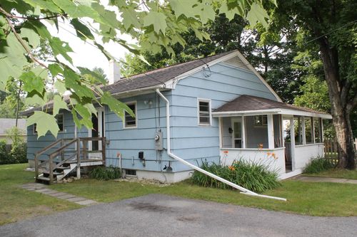 56 Kancamagus Hwy, North Woodstock, NH, 03262-2453 | Card Image