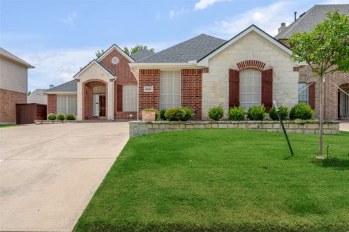 6849 Shoreway Drive, Grand Prairie, TX, 75054 | Card Image