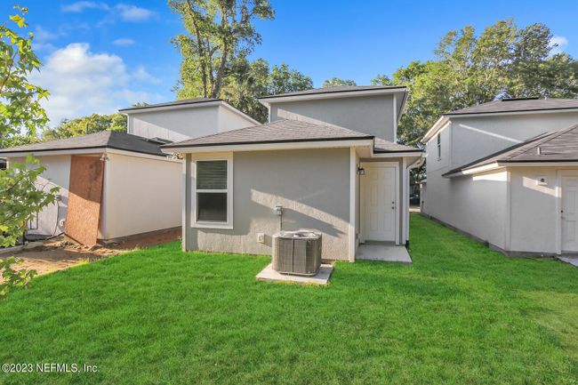 *Photographer digitally enhanced grass**Same floorplan, but NOT exact home. Some finishes may slightly differ* | Image 21