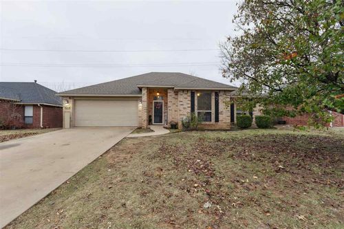 5215 W 3rd Pl, Stillwater, OK, 74074-6726 | Card Image