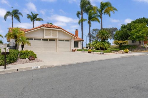 2714 Olympia Dr, Carlsbad, CA, 92010-2179 | Card Image