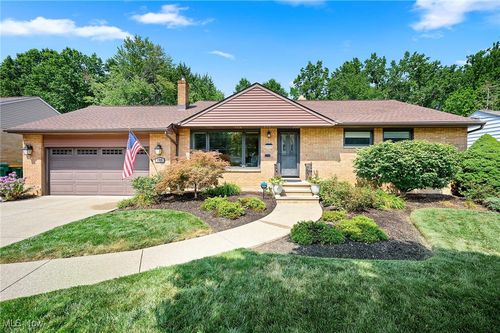 1919 Brushview Dr, Richmond Heights, OH, 44143-1242 | Card Image