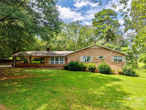 2542 E Nc 10 Hwy, Conover, NC, 28613-8373 | Card Image