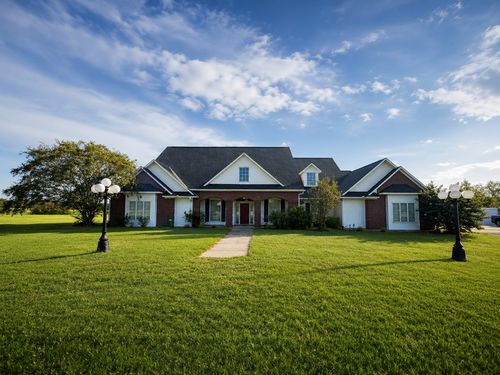 1838 Pine Lake Rd, Broken Bow, OK, 74728-5372 | Card Image