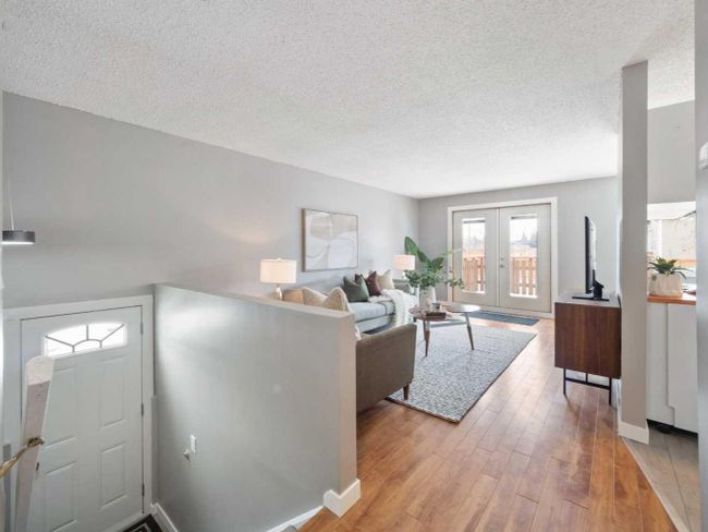 A - 2737 78 Avenue Se, Home with 2 bedrooms, 1 bathrooms and 1 parking in Calgary AB | Image 8