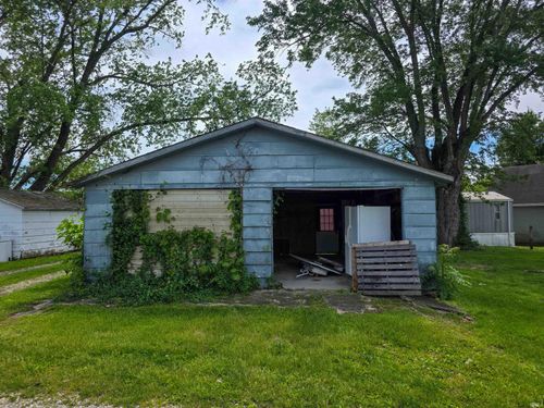 39 1/2 4th St Nw, Linton, IN, 47441-1718 | Card Image