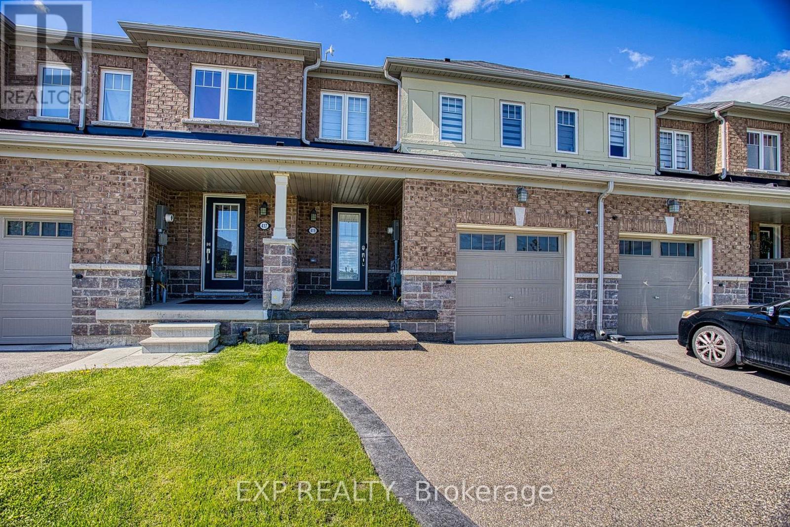Residential in Hamilton (Binbrook) 3