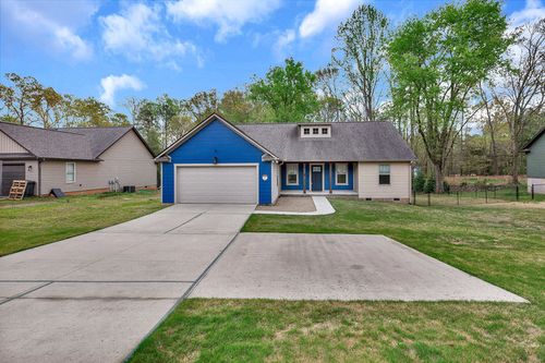 834 Conneross Rd, Townville, SC, 29689-2611 | Card Image