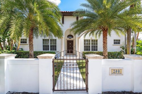 200 Ne 2nd St, Boca Raton, FL, 33432-4002 | Card Image
