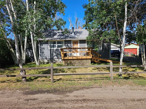 924 10th St Sw, Great Falls, MT, 59404-3289 | Card Image