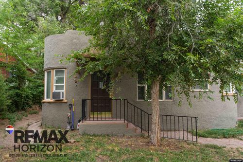 327 S 6th St, Douglas, WY, 82633-2516 | Card Image