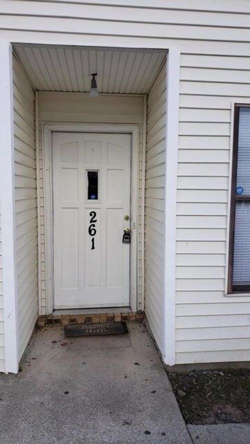 261 Pine Shadow Drive, Goose Creek, SC, 29445 | Card Image