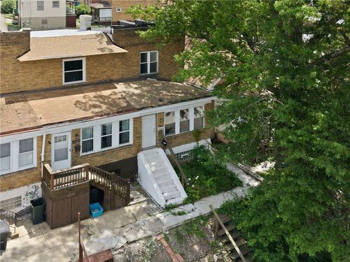 2927 Willett Rd, Brentwood, PA, 15227-2599 | Card Image