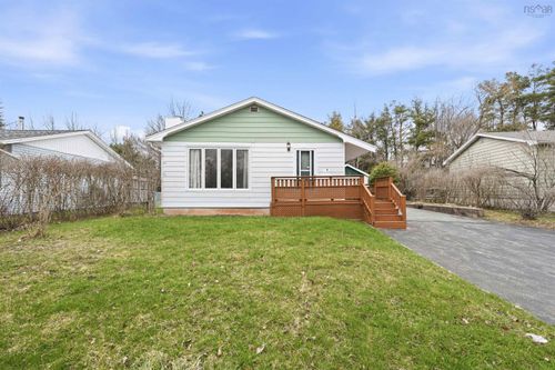 8 Polara Drive, Lower Sackville, NS, B4C2B6 | Card Image