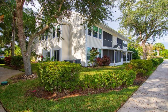 13-3 - 1914 Westminster Cir, House attached with 3 bedrooms, 2 bathrooms and null parking in VERO BEACH FL | Image 22
