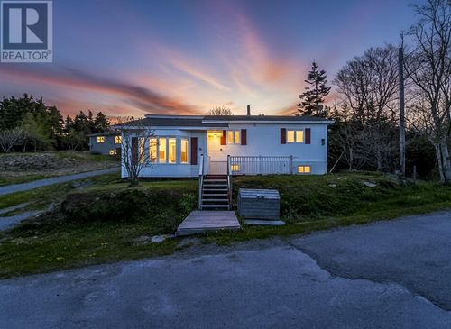 9 Rube Reids Road, Dildo, NL, A0B1P0 | Card Image