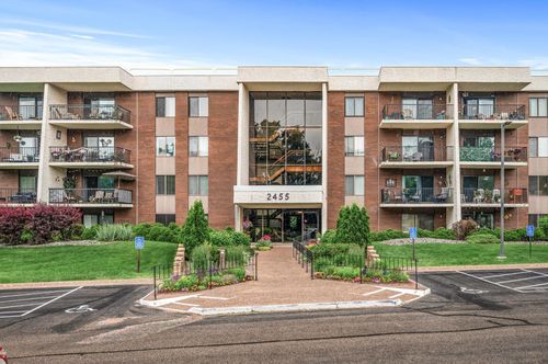 apt-216-2455 Londin Ln E, Maplewood, MN, 55119-5595 | Card Image