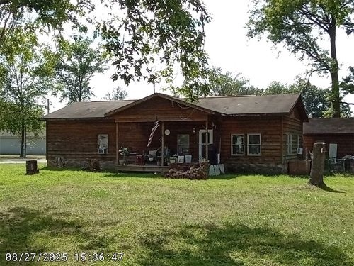 207 E 13th St, Sandoval, IL, 62882-2809 | Card Image