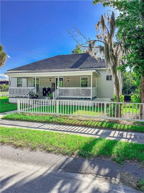 212 Keene Ave, Estill, SC, 29918-4800 | Card Image