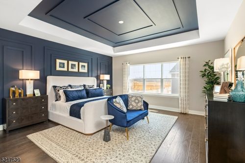 16-16 Eastwood Ter, East Hanover, NJ, 07936-2035 | Card Image