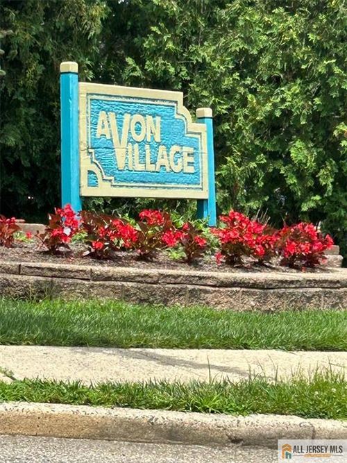 z-8 Avon Dr, East Windsor, NJ, 08520 | Card Image