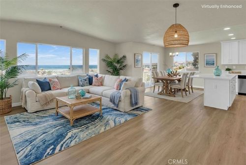 679 Elena St, Morro Bay, CA, 93442-1784 | Card Image