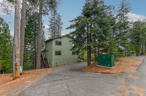 1302 Pebble Beach Way, Arnold, CA, 95223-9561 | Card Image