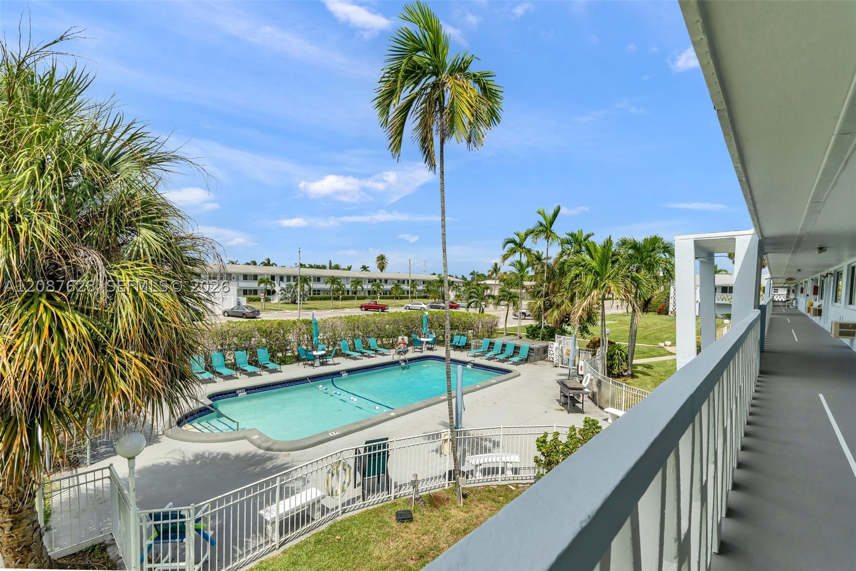 Residential in Hallandale 5