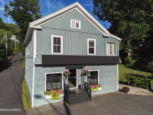 402 Park St, Housatonic, MA, 01236-7744 | Card Image