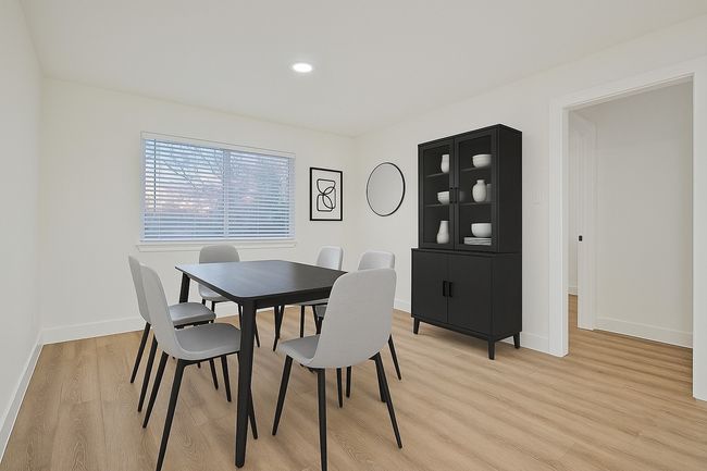 Virtually staged dining area | Image 13