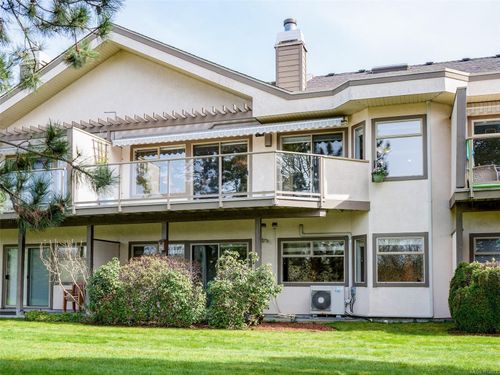 47-4318 Emily Carr Dr, Saanich, BC, V8X5E7 | Card Image