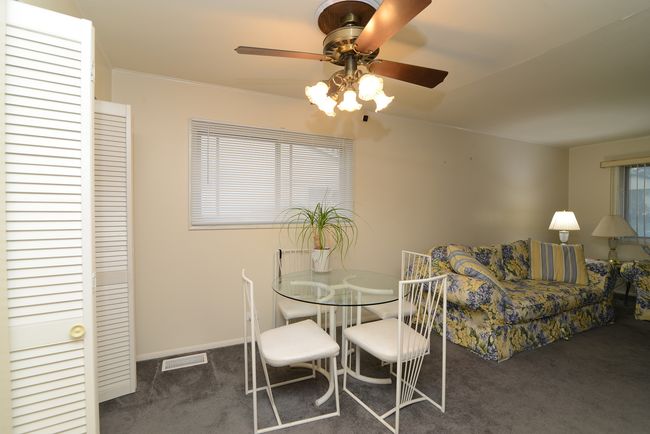 850 N Norman Ln, House other with 3 bedrooms, 2 bathrooms and null parking in Wheeling IL | Image 7