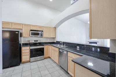 Kitchen | Image 1