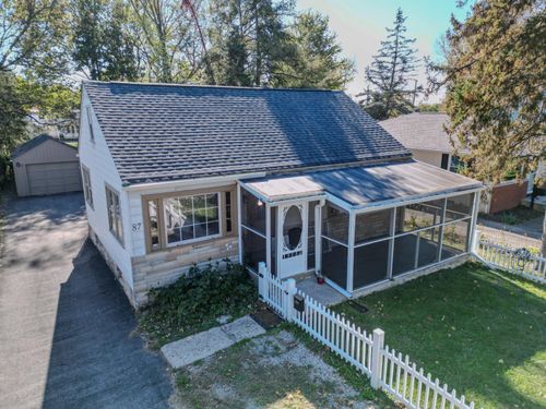 87 Charleston Ave, Columbus, OH, 43214-1101 | Card Image