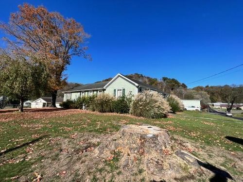 725 Page St, Middleport, OH, 45760-1342 | Card Image