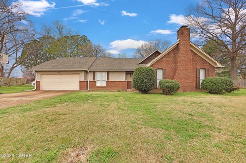 25 Chatwood Cv, Jackson, TN, 38305-9443 | Card Image