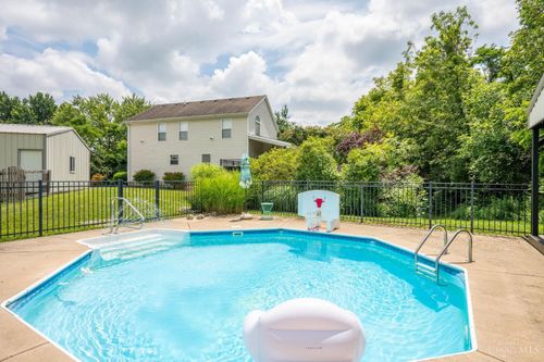 10493 Roachester Cozaddale Rd, Goshen, OH, 45122-9620 | Card Image