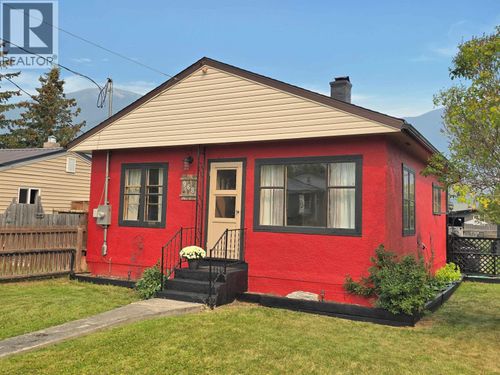968 4th Ave, Mcbride, BC, V0J2E0 | Card Image