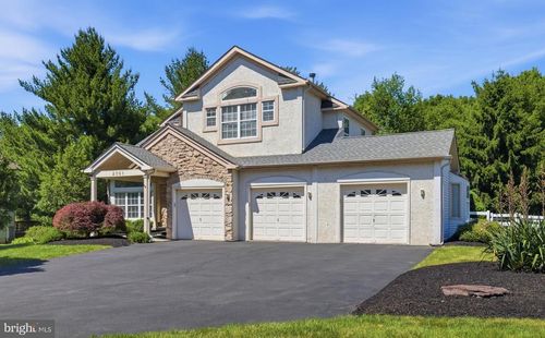 2301 Deer Path Dr, WARRINGTON, PA, 18976-1579 | Card Image