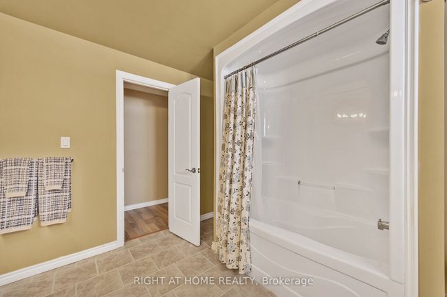 1205 Seadon Rd, House other with 4 bedrooms, 4 bathrooms and 10 parking in Springwater ON | Image 34