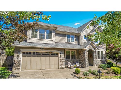 4823 Ireland Ln, West Linn, OR, 97068-2981 | Card Image